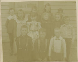 School children pose for a group portrait in Breckenridge